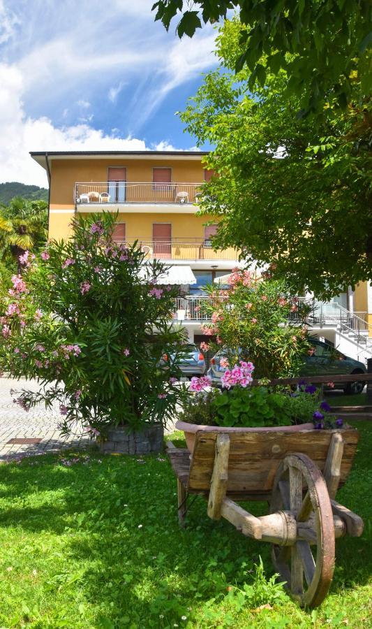 Albergo Ristorante Innocenti Ardenno Exterior foto